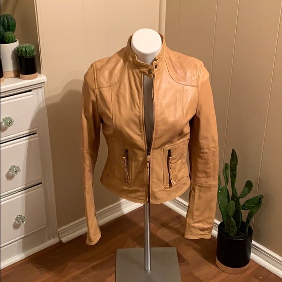Tan Leather jacket - Picture 2 of 6